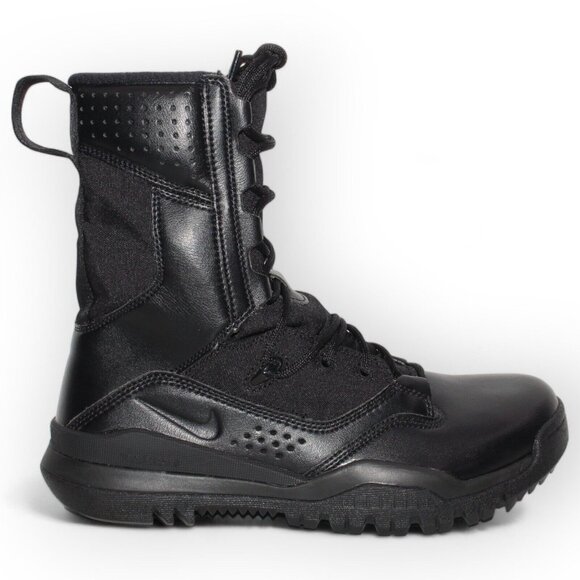 Nike SFB Field 2 8" Tactical Military Combat Boot Black AO7507 001 Size 6.5 - Picture 2 of 15